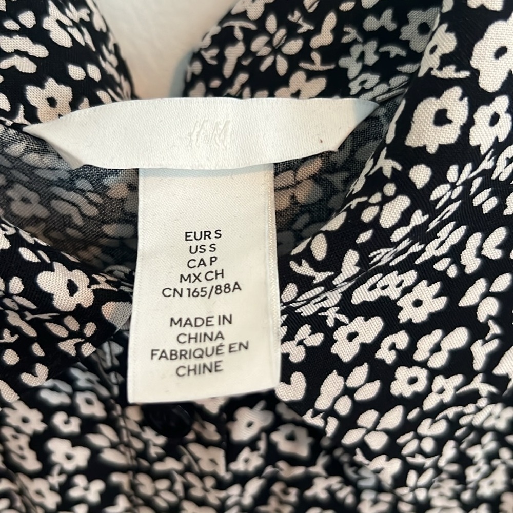 NWT H&M beautiful fall knee length dress - size small - Picture 8 of 10